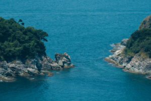 雑賀崎灯台からの景色