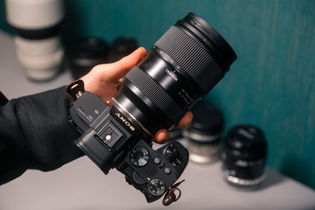 Sony α7III ＋Mono｜クロスモノ